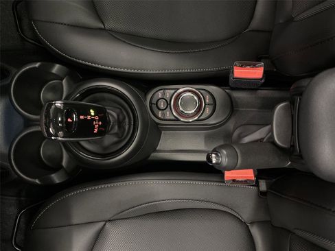 Certified 2023 MINI Cooper 4-Door Hardtop image 27