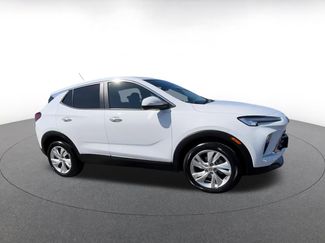 Used 2025 Buick Encore GX Preferred video 2