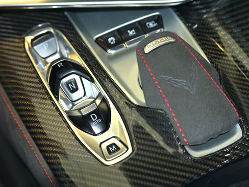 Used 2024 Chevrolet Corvette Z06 w/ Z07 Performance Package image 23