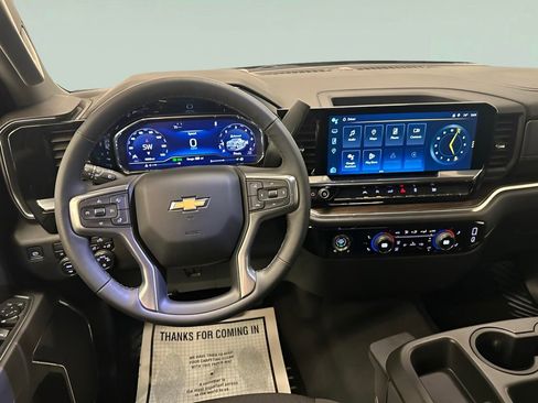 Certified 2024 Chevrolet Silverado 1500 LT image 30