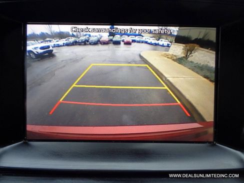 Used 2019 Kia Sorento AWD image 12