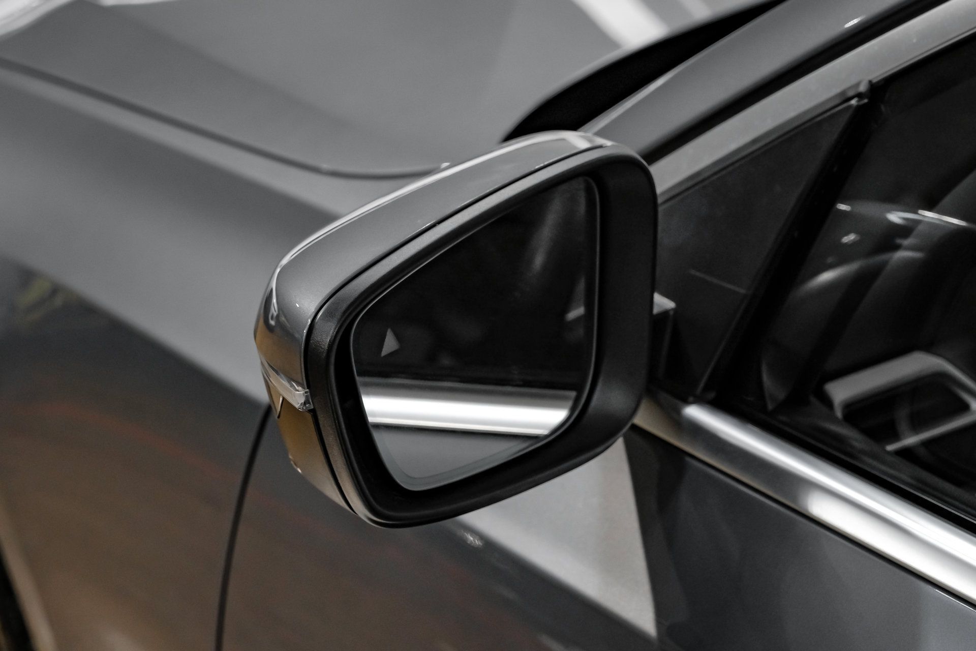 Used 2025 BMW 330i Sedan RWD image 41