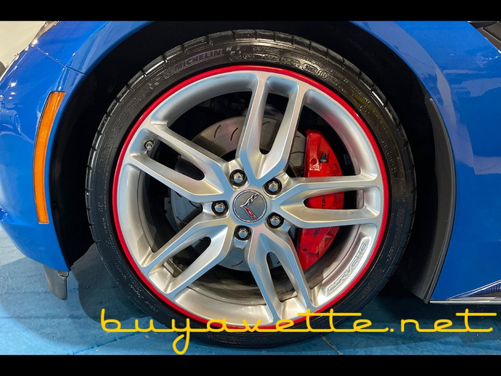Used 2015 Chevrolet Corvette Stingray Coupe w/ 2LT Preferred Equipment Group RWD image 8