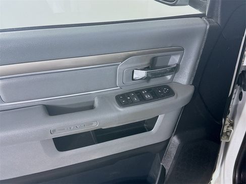 Used 2017 RAM 1500 Big Horn image 24