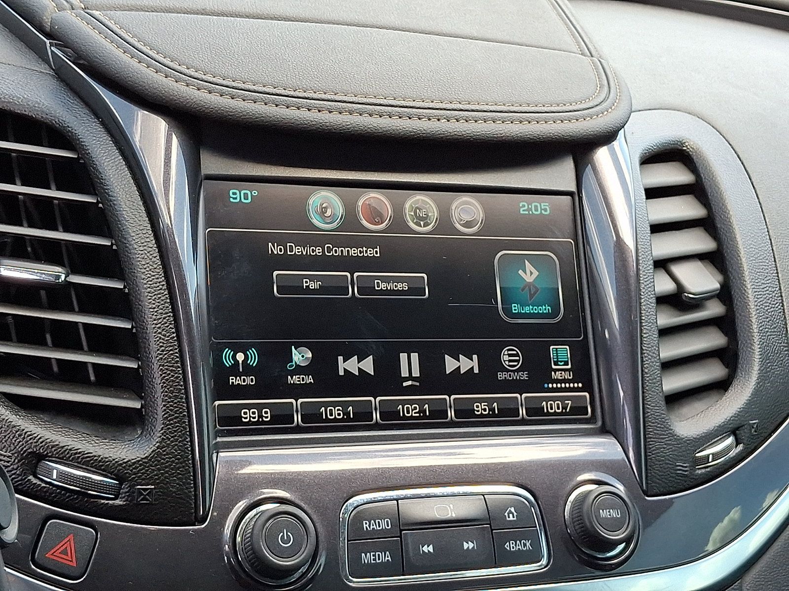 Used 2016 Chevrolet Impala LT FWD image 15