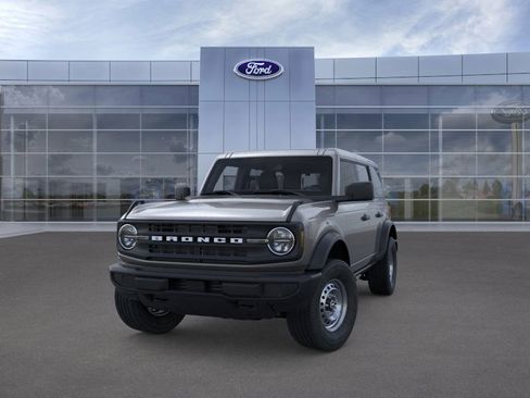 New 2025 Ford Bronco 4-Door image 2