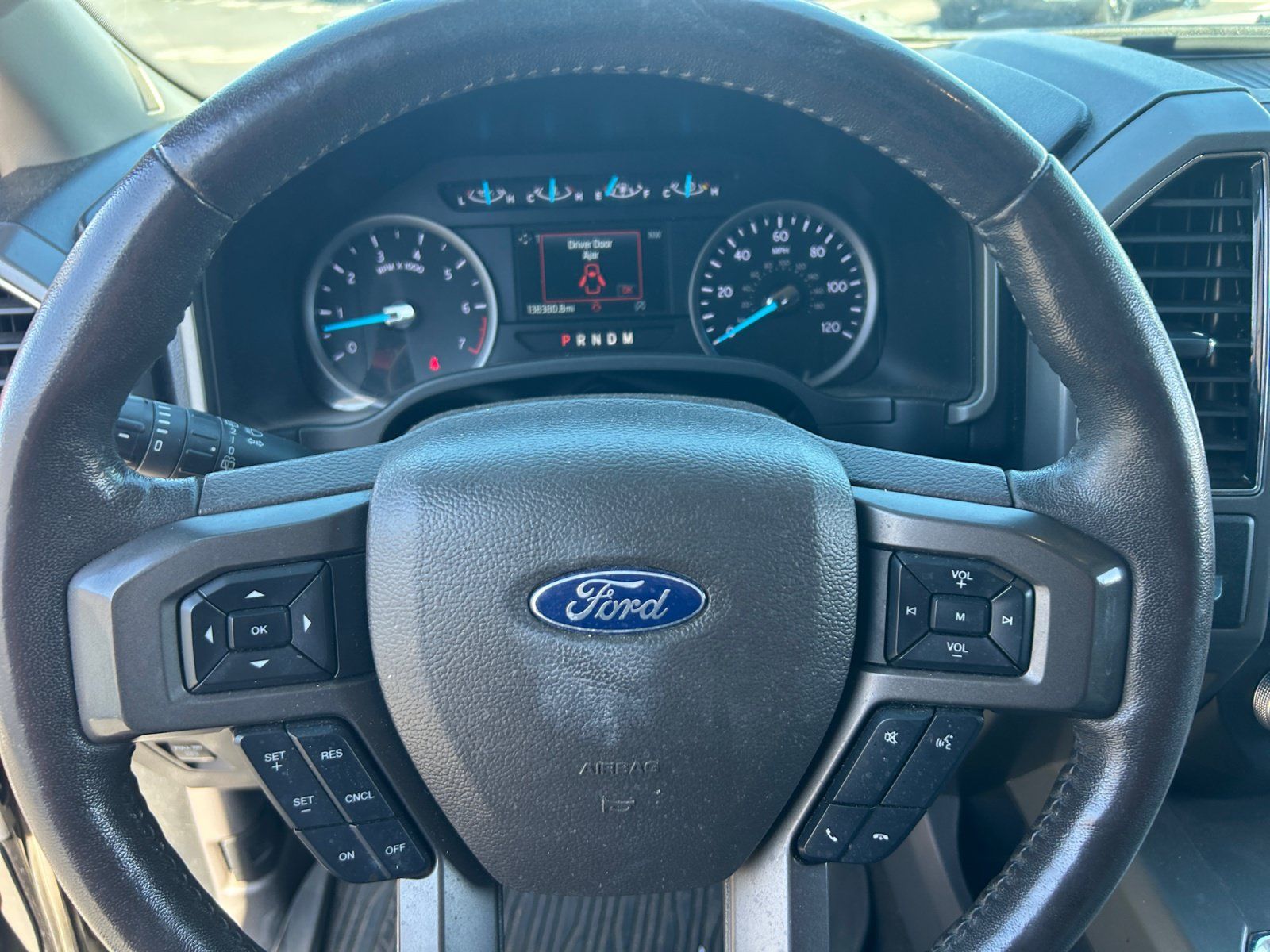 Used 2020 Ford Expedition XLT RWD image 9