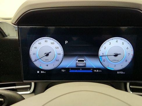 Used 2023 Hyundai Elantra SEL w/ Convenience Package FWD image 14