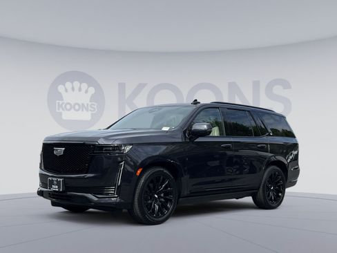 Used 2024 Cadillac Escalade Sport w/ LPO, ONYX Package AWD/4WD image 5