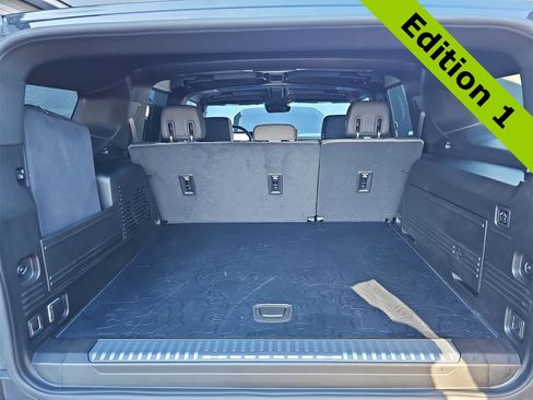 Used 2024 GMC Hummer EV 3X w/ LPO, Illumination Package image 23