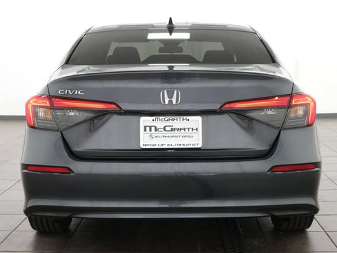 Used 2024 Honda Civic EX image 4