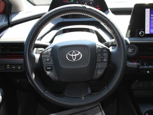 Used 2023 Toyota Prius Prime FWD image 27