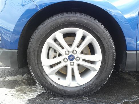 Used 2020 Ford Edge SEL w/ Cold Weather Package image 12