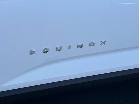 Used 2026 Chevrolet Equinox LT FWD image 29