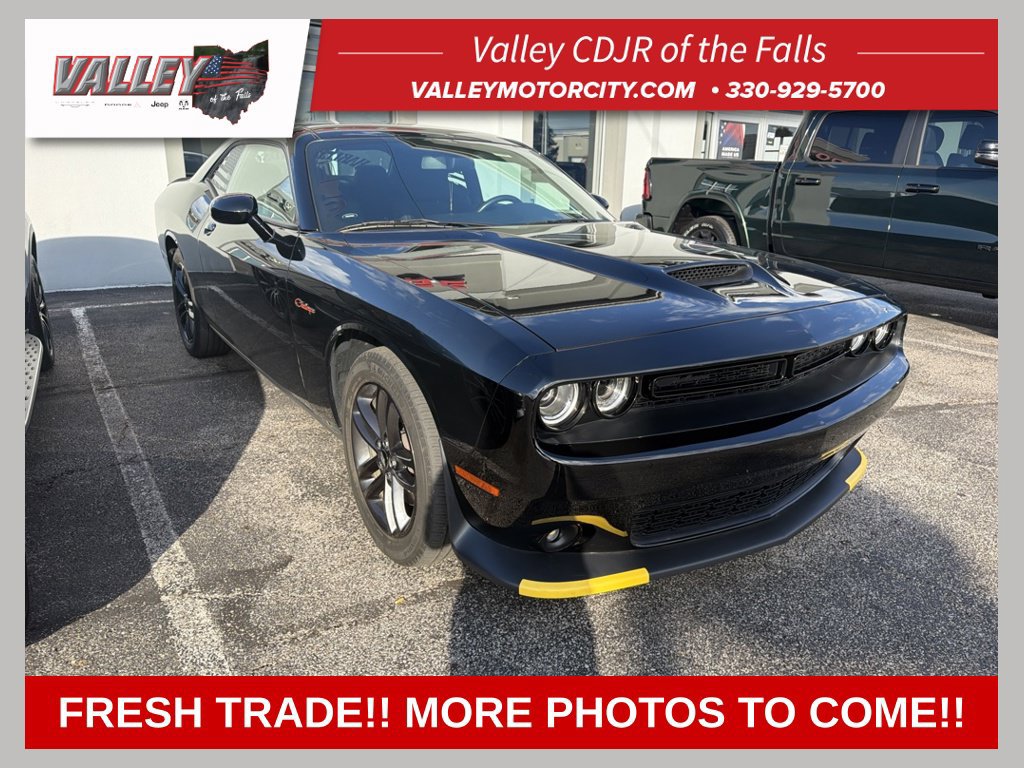 Used 2019 Dodge Challenger GT w/ Blacktop Package AWD/4WD image 1