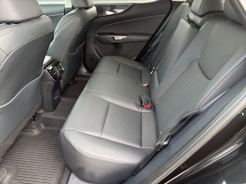 Used 2025 Lexus NX 250 FWD w/ Accessory Package (2T) image 11