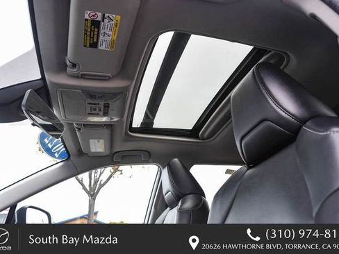 Used 2022 Toyota RAV4 XLE Premium w/ Carpet Mat Package (TMS) FWD image 25