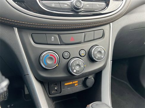 Used 2022 Chevrolet Trax LS w/ Tint and Cruise Package image 11