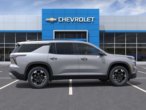 New 2027 Chevrolet Traverse LT w/ Sun and Wheel Package AWD/4WD image 5