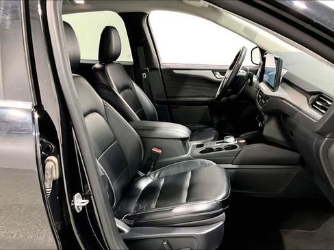 Used 2024 Ford Escape Platinum AWD/4WD image 36