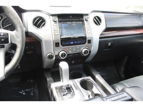 Used 2016 Toyota Tundra Limited w/ Limited Premium Package AWD/4WD image 24