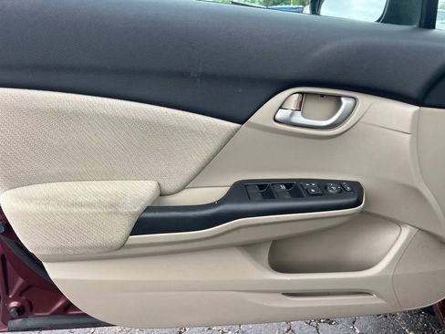 Used 2013 Honda Civic LX image 10