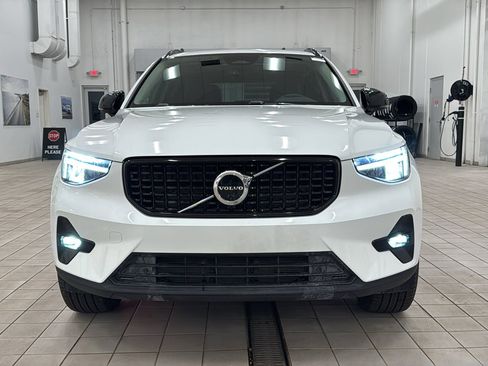 New 2026 Volvo XC40 B5 Plus w/ Protection Package Premier image 10