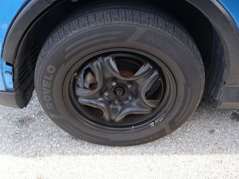 Used 2016 Toyota RAV4 LE image 4