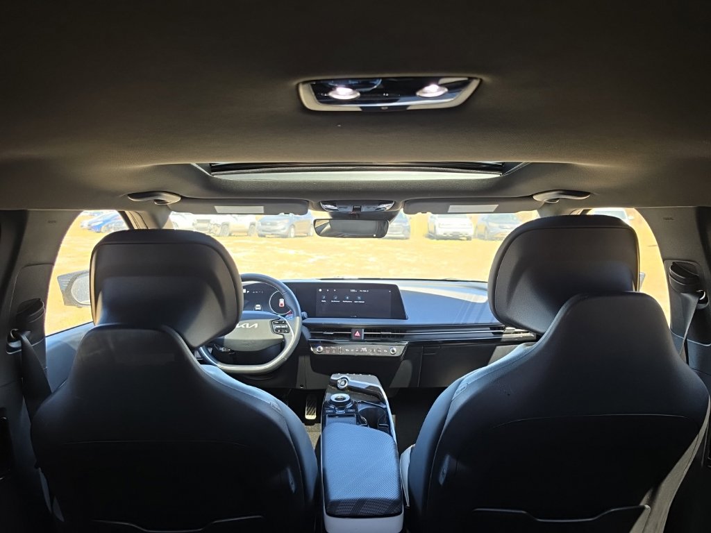 Certified 2024 Kia EV6 GT-Line AWD/4WD image 30