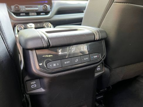 Used 2025 Toyota Grand Highlander FWD image 27