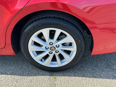 Used 2024 Toyota Camry LE image 6