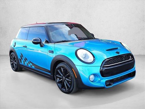 Used 2015 MINI Cooper S image 3