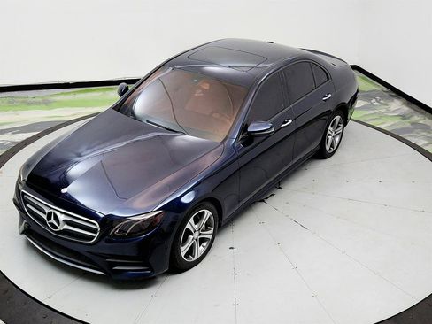 Used 2017 Mercedes-Benz E 300 image 33