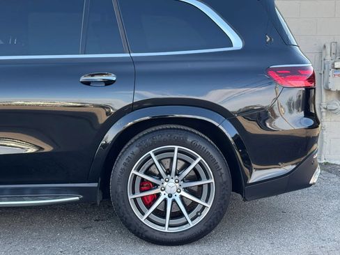 Used 2024 Mercedes-Benz GLS 63 AMG 4MATIC image 5