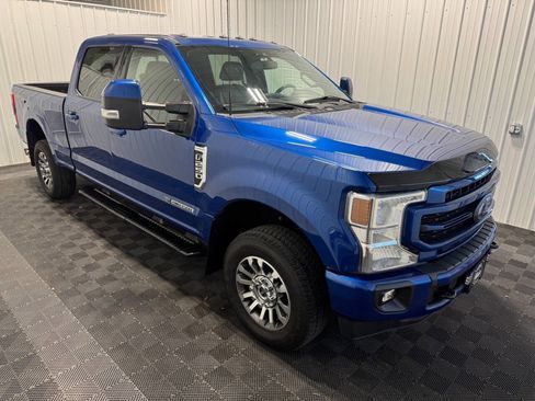 Used 2022 Ford F250 Lariat image 2