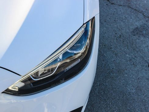 Used 2022 Mercedes-Benz C 300 Sedan image 10