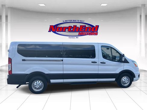 Used 2022 Ford Transit 350 XLT image 2
