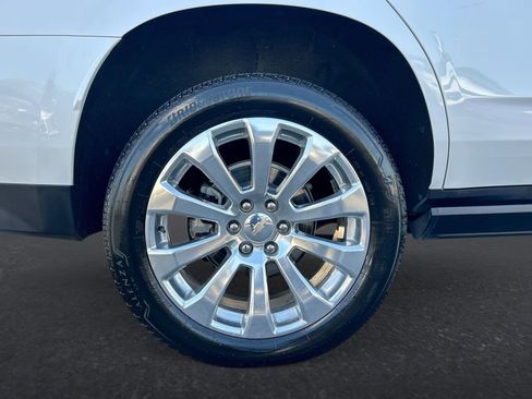 Used 2023 Chevrolet Tahoe Premier w/ Premium Package 2 RWD image 31