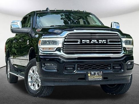 Used 2023 RAM 3500 Laramie AWD/4WD image 2