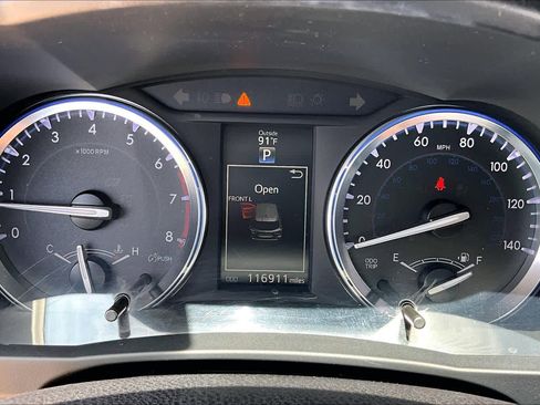 Used 2015 Toyota Highlander XLE FWD image 24