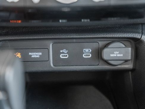 Used 2025 Honda Civic Sport image 21