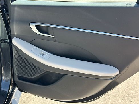 Used 2022 Hyundai Sonata SEL image 16