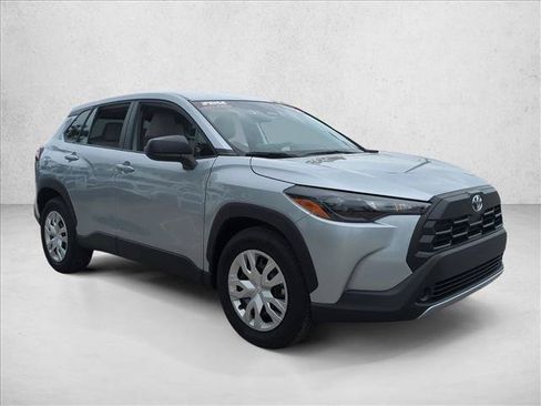Certified 2026 Toyota Corolla Cross L FWD image 3
