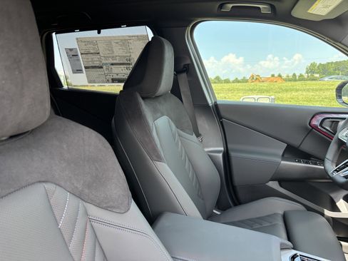 Used 2025 BMW X3 xDrive30i w/ Premium Package image 21