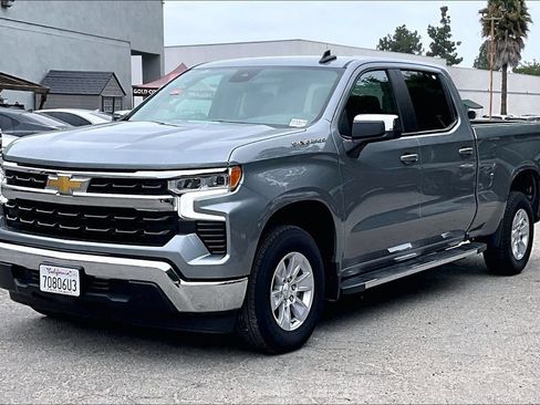 Used 2023 Chevrolet Silverado 1500 LT RWD image 3