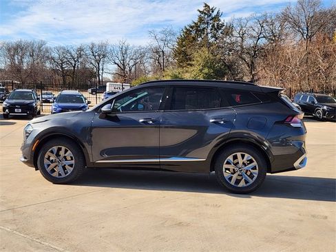 Certified 2023 Kia Sportage SX image 4