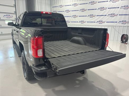Used 2017 Chevrolet Silverado 1500 LTZ Z71 w/ LTZ Plus Package AWD/4WD image 7