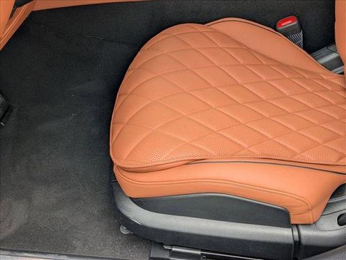 New 2025 Mercedes-Benz S 500 4MATIC image 4