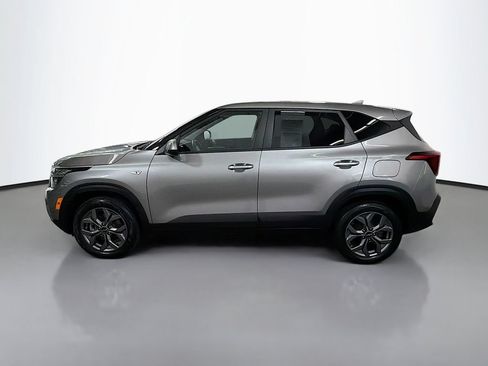 Used 2024 Kia Seltos LX AWD/4WD image 6