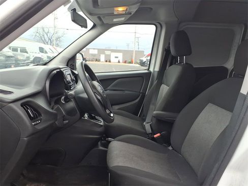 Used 2022 RAM ProMaster City Tradesman image 4